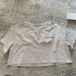 Lululemon Cropped Tshirt